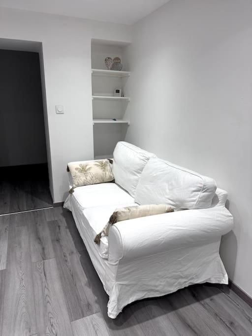 Appartement T4 En Hyper-Centre Бургуэн Экстерьер фото